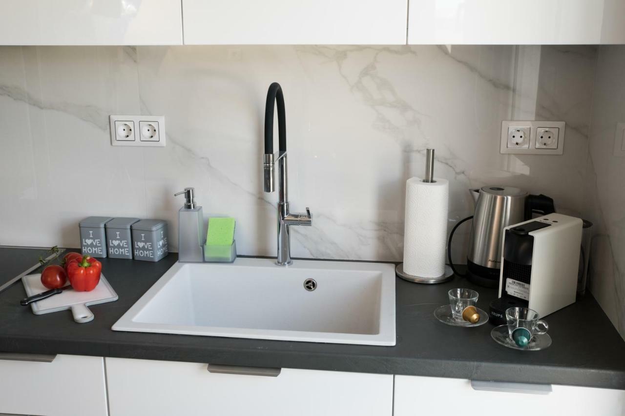At.Thea Athens Boutique Apartments Exteriör bild